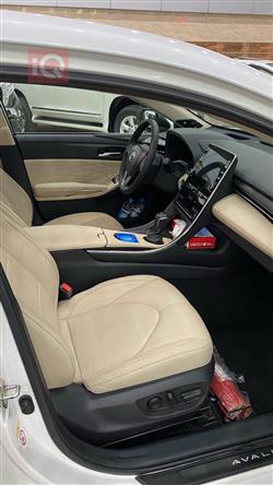 تۆیۆتا ئەڤەلۆن